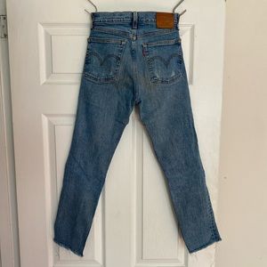 Levi’s Wedgie Jean Raw Hem Size 24